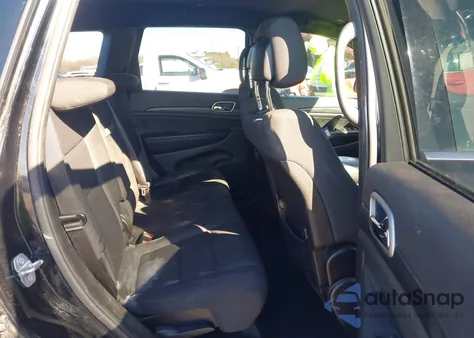 2019 Jeep Grand Cherokee Laredo E 4X4 from USA, damaged, VIN 1C4RJFAG5KC706577